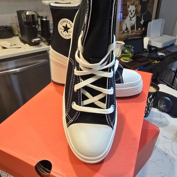 Converse Chuck 70 De Luxe Heel Hi Platform Shoes Women's 7 Black White NEW - Picture 3 of 9